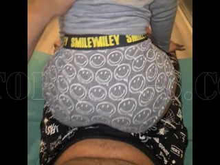 "squeaky Booty" Asian Fucked In Boxers